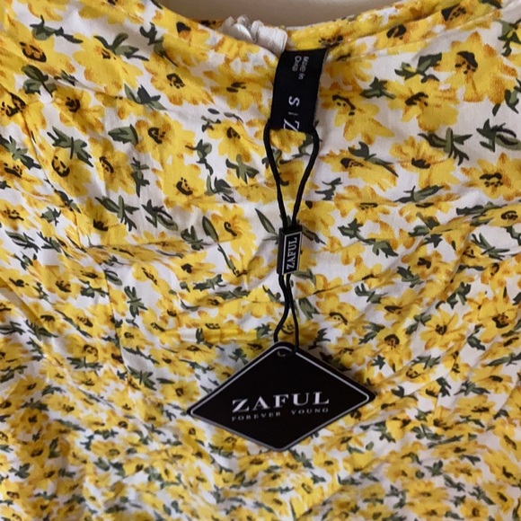 ZAFUL Ditsy Print Sleeveless Mini Dress - Picture 5 of 8